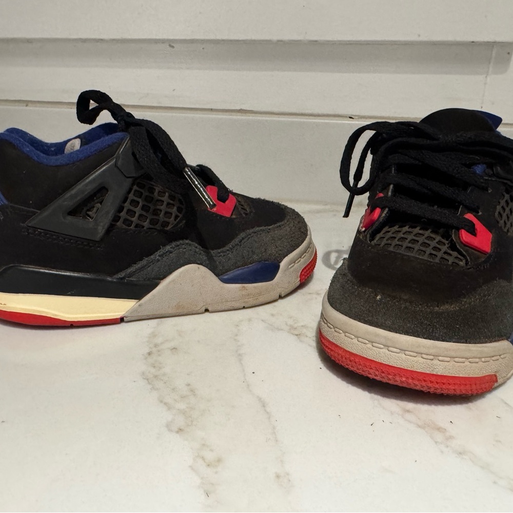 Nike JORDANS - Picture 2 of 4